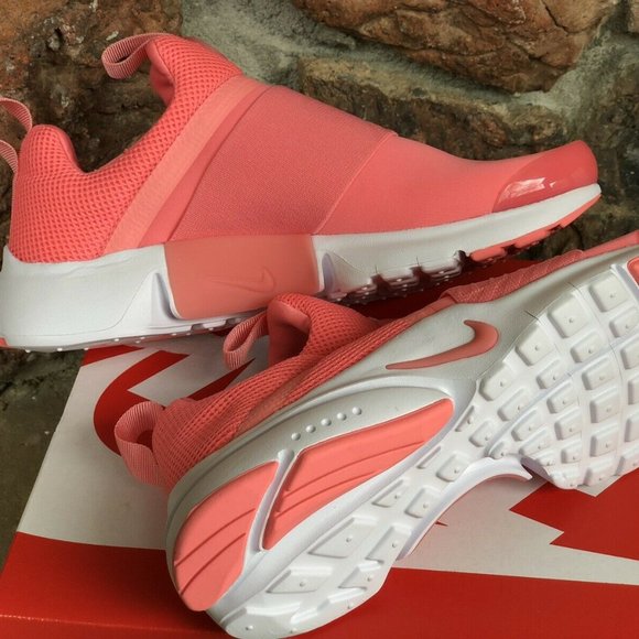 NEW Nike Big Girls Presto Extreme Running Sneakers - Picture 1 of 8